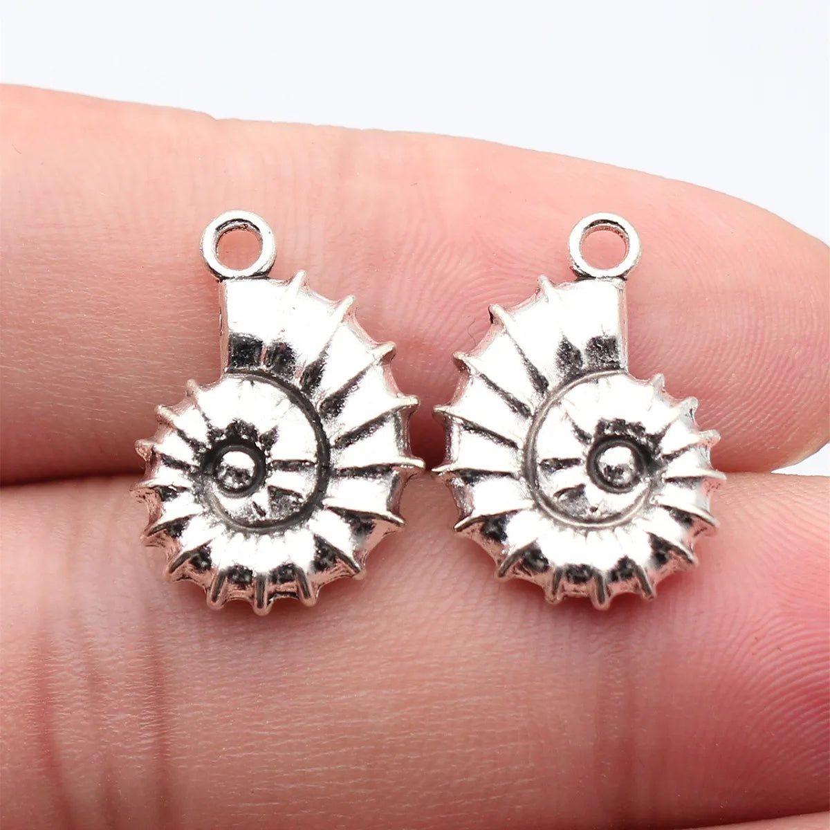 21x16mm 2.8g Antique Silver Zinc Alloy Double Sided Conch Shell Charm Pendant for DIY Jewelry