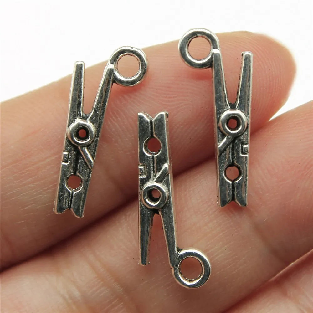 18x8mm 0.6g Antique Silver Zinc Alloy Clothespin Clip Charm Pendant for DIY Necklace Jewelry Making