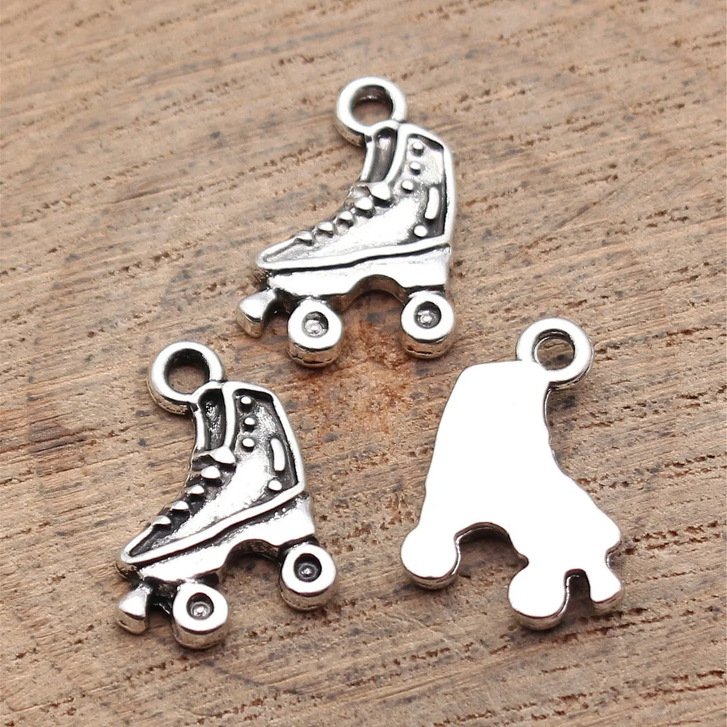 16x11mm 0.8g Antique Silver Zinc Alloy Roller Skate Charm Pendant for DIY Bracelet Necklace Making