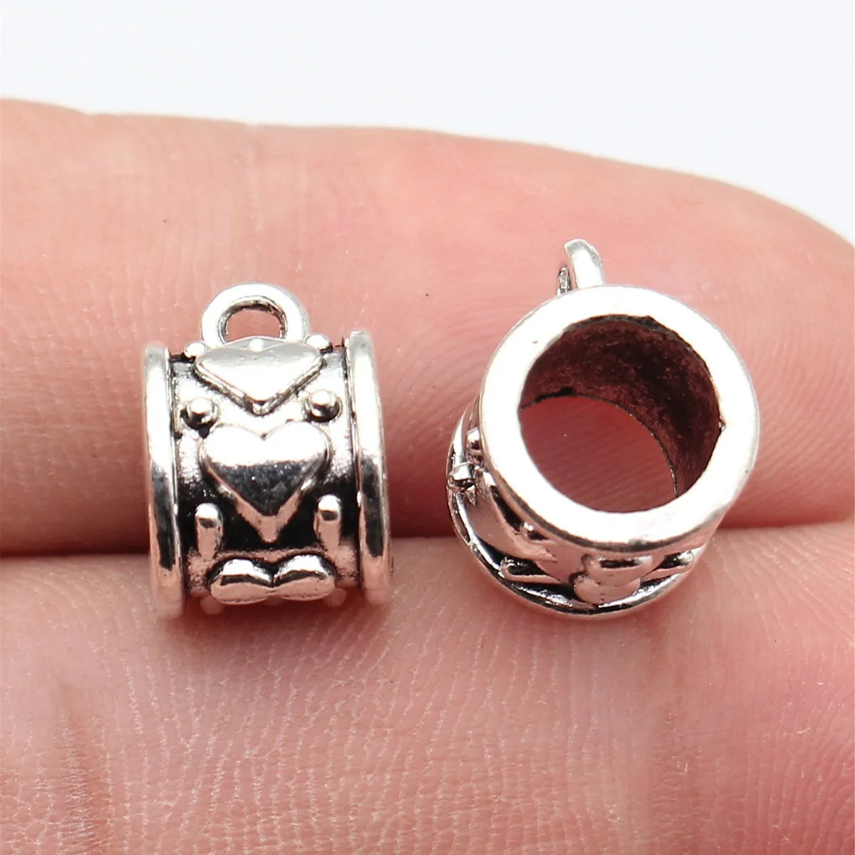 14x11x9.4mm 2.2g Antique Silver Zinc Alloy Heart Pattern Large Hole Three-Way Bail Connector for DIY Jewelry