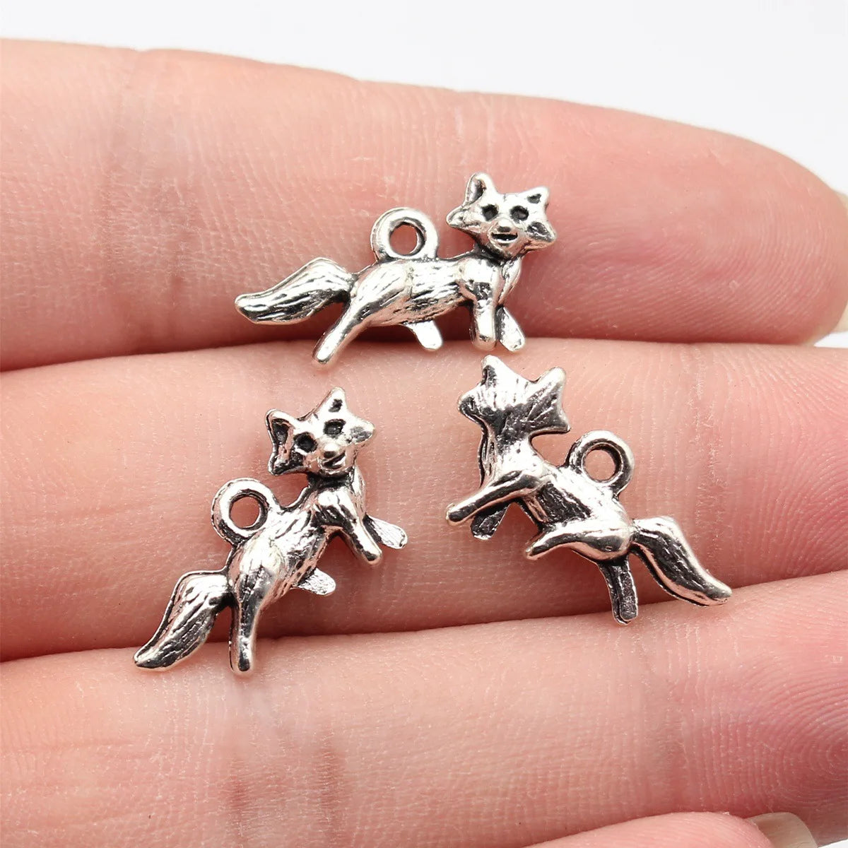 22x13mm 1.6g Antique Silver Zinc Alloy 3D Fox Charm Pendant for DIY Necklace Bracelet Jewelry Making