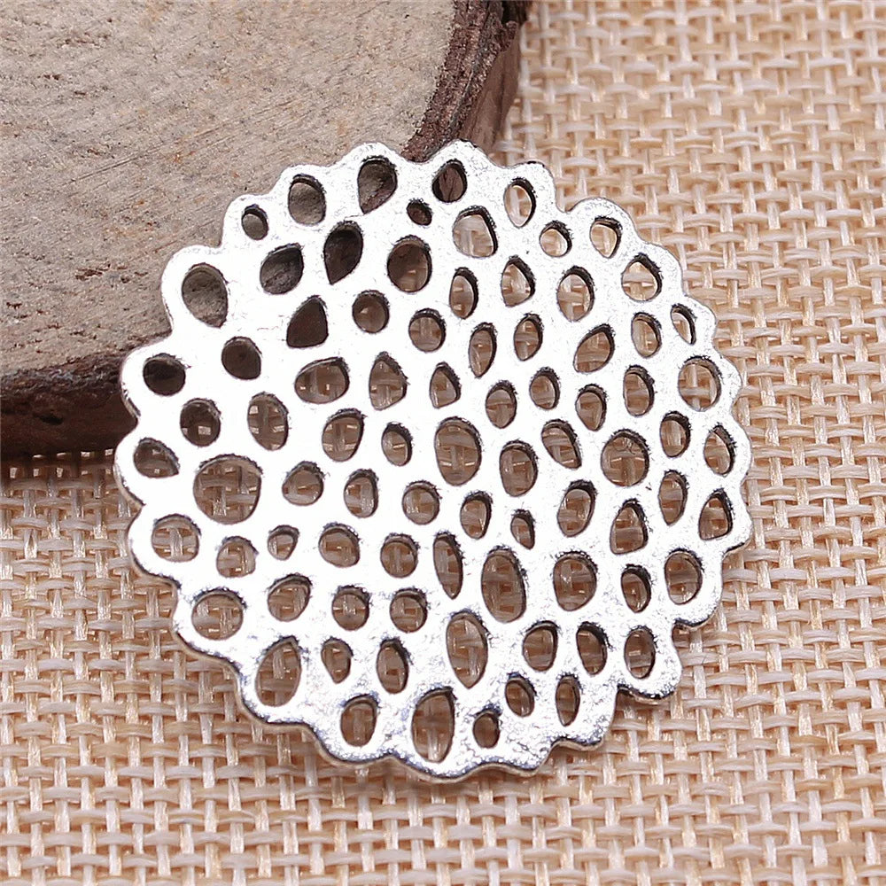35x35mm 6.5g Antique Silver Zinc Alloy Irregular Multi Hole Flower Plate Charm Pendant for DIY Jewelry