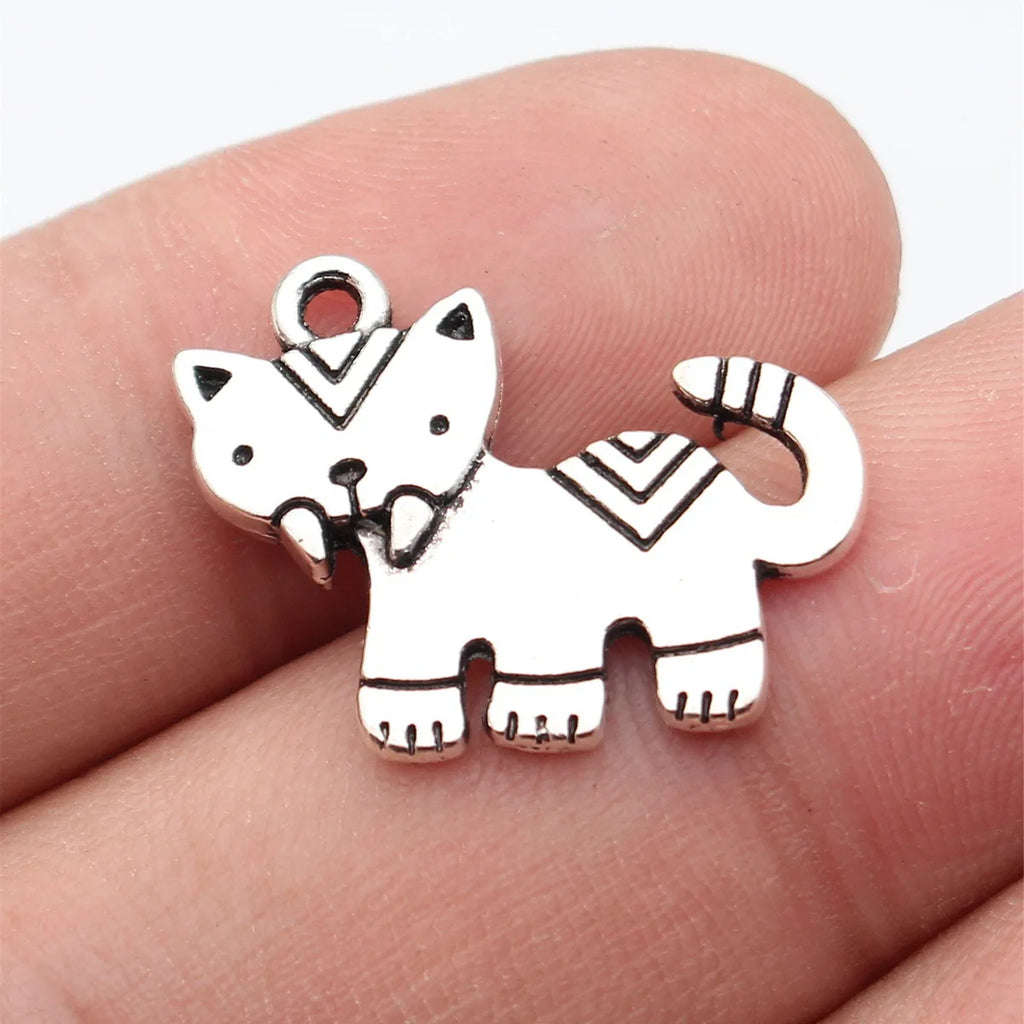24x18mm 2.7g Antique Silver Zinc Alloy Fang Cat Charm Pendant for DIY Necklace Bracelet Making