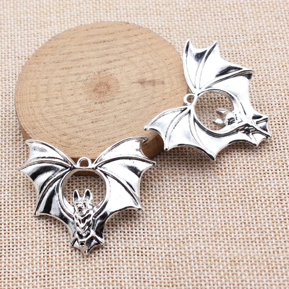 49x45mm 13.2g Antique Silver Zinc Alloy Bat Charm Pendant for DIY Necklace Bracelet Jewelry Making