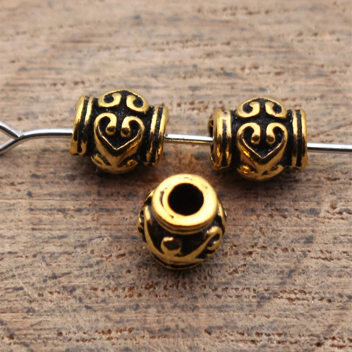 7x6.2x6.2mm 0.66g Multicolor Zinc Alloy Heart Pattern Drum Loose Metal Beads for Bracelet Jewelry Making