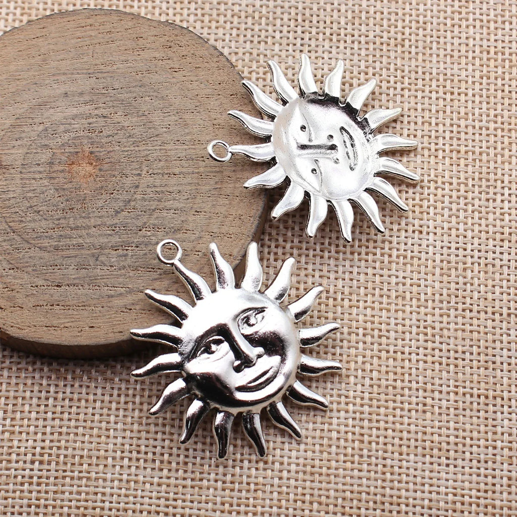 41x37mm 7.4g Antique Silver Zinc Alloy Face Sun Charm Pendant for DIY Necklace Bracelet Making