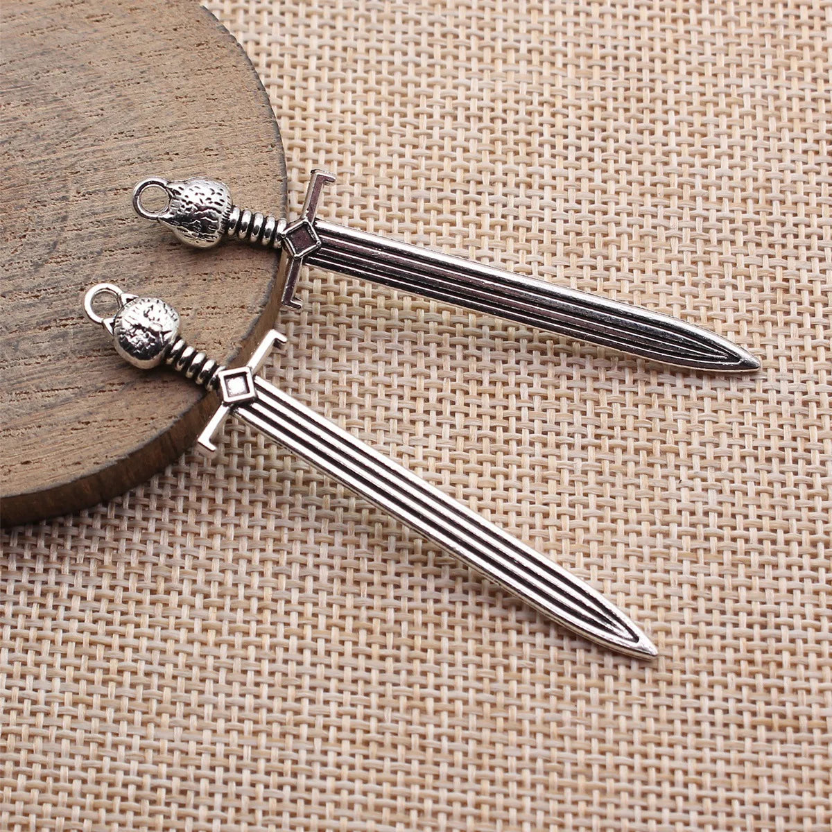 66x14mm 3.6g Antique Silver Tone Zinc Alloy Cat Head Sword Charm Pendant for DIY Necklace Making