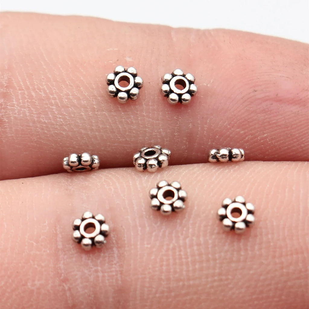 4.2x4.2x1.5mm 0.09g Antique Silver Zinc Alloy Spacer Beads for Bracelet Necklace Jewelry Making