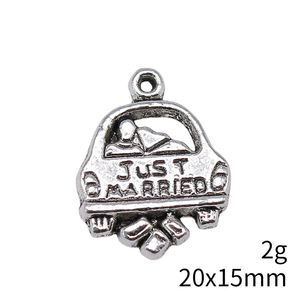 20x15mm 2g Antique Silver Zinc Alloy Just Married Car Charm Pendant for DIY Wedding Jewelry