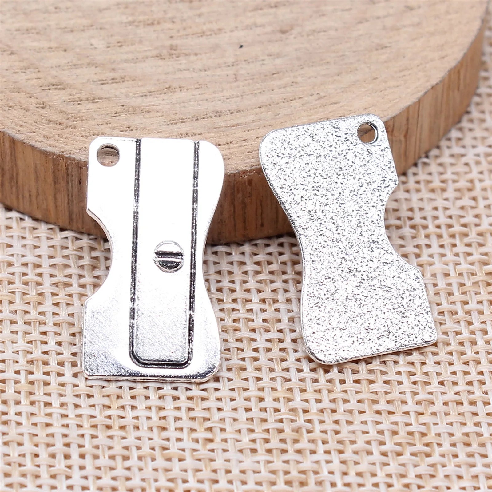 24x13mm 1.9g Antique Silver Zinc Alloy Pencil Sharpener Charm Pendant for DIY Necklace Bracelet