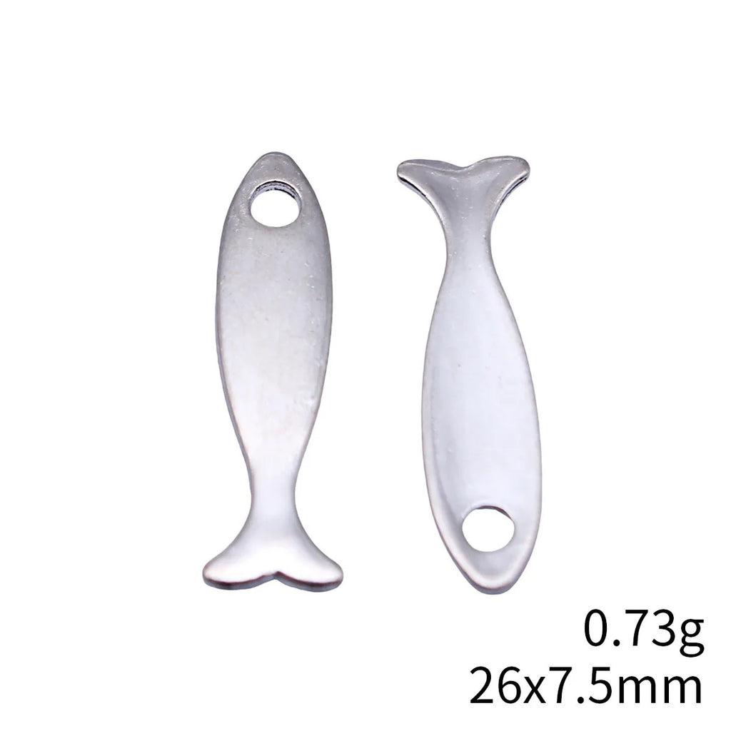 26x7.5mm 0.73g Antique Silver Zinc Alloy Small Fish Charm Pendant for DIY Bracelet and Necklace Making