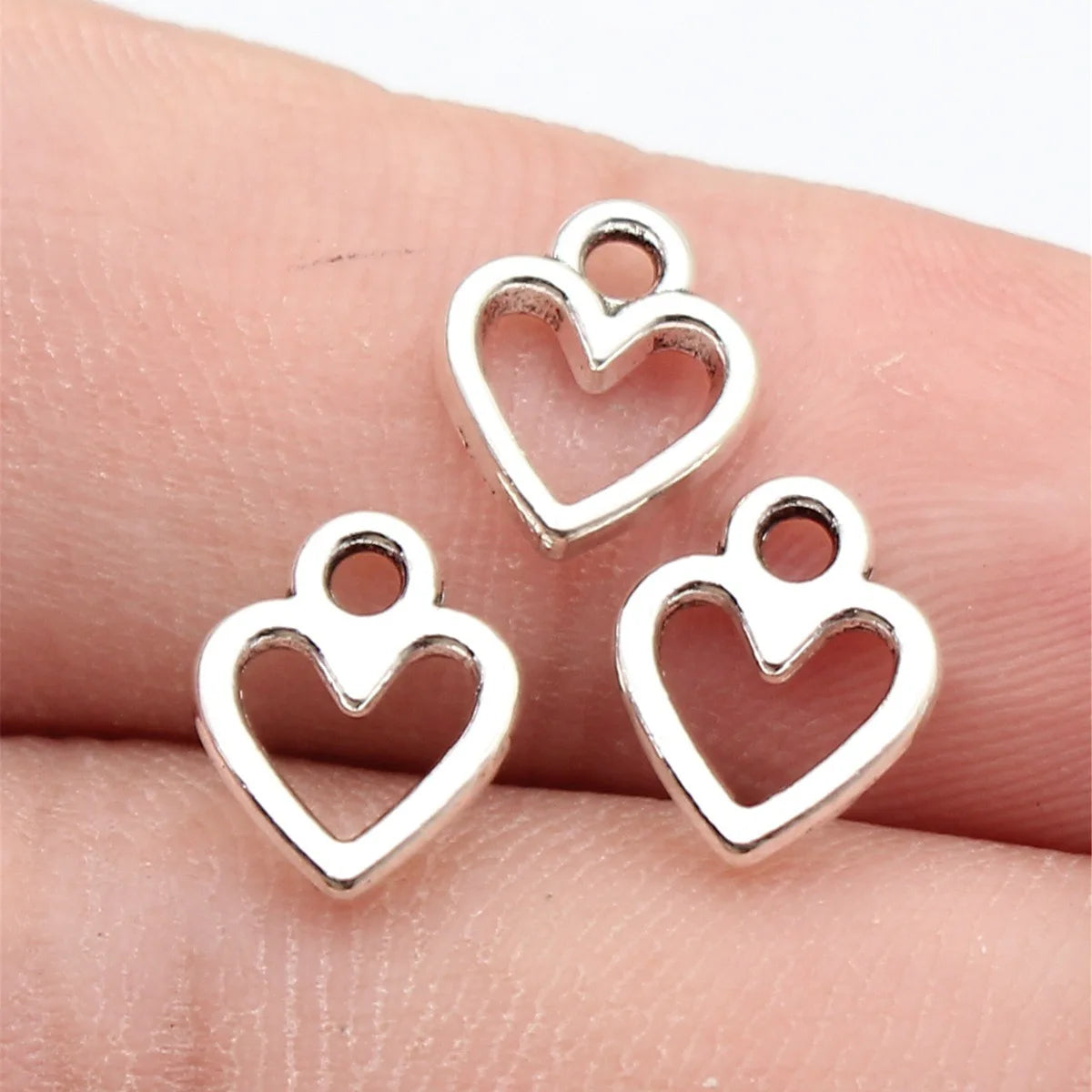 10x8mm 0.34g Antique Silver Zinc Alloy Hollow Heart Charm Pendant for DIY Necklace Bracelet Making