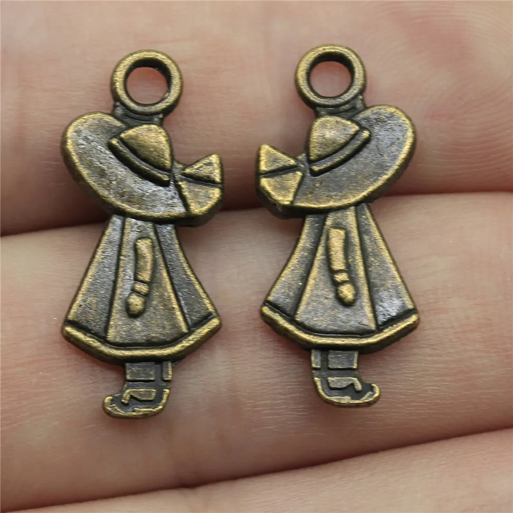 24x11mm 1.5g Antique Bronze Zinc Alloy Hat Girl Charm Pendant for DIY Necklace Bracelet Jewelry Making