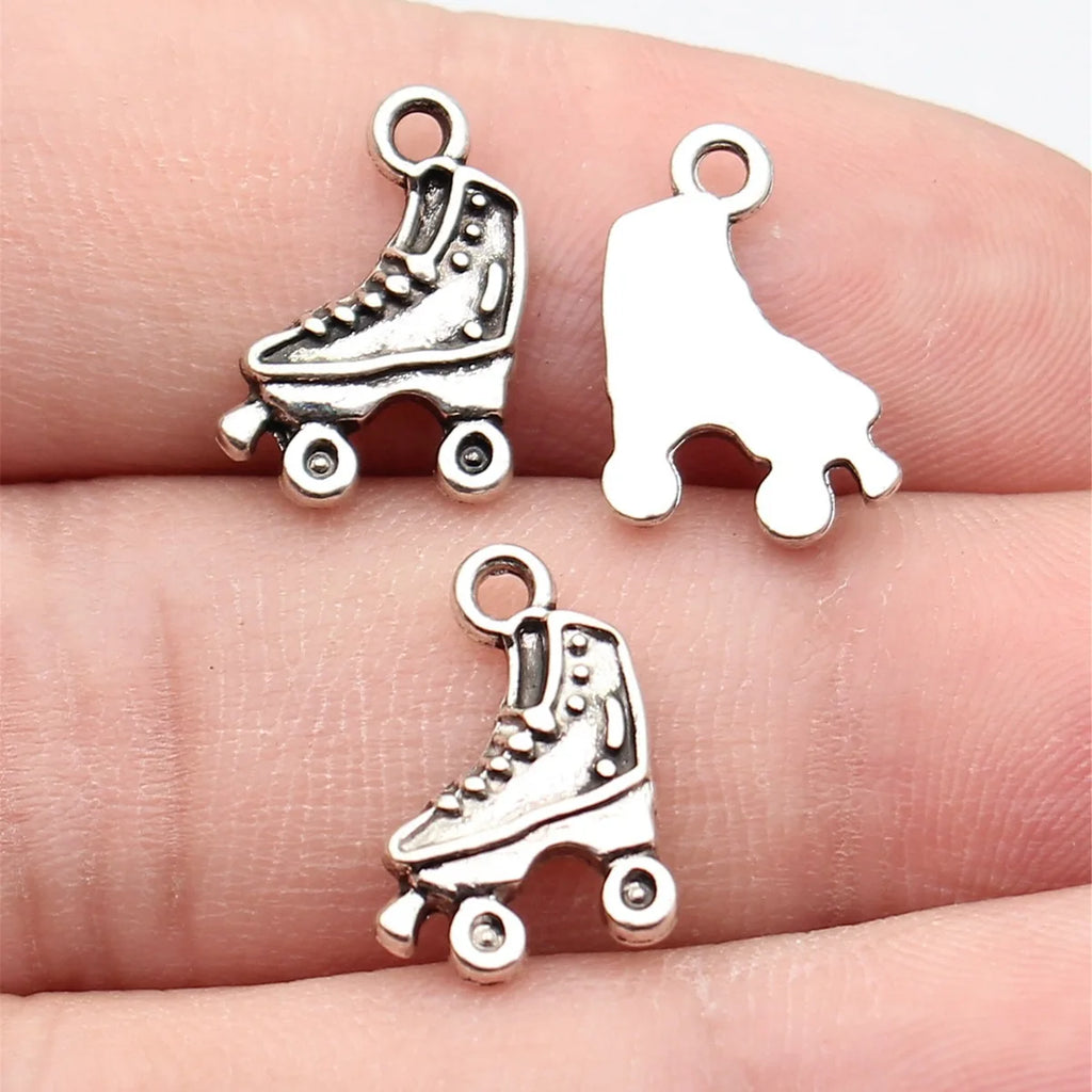 16x11mm 0.8g Antique Silver Zinc Alloy Roller Skate Charm Pendant for DIY Bracelet Necklace Making