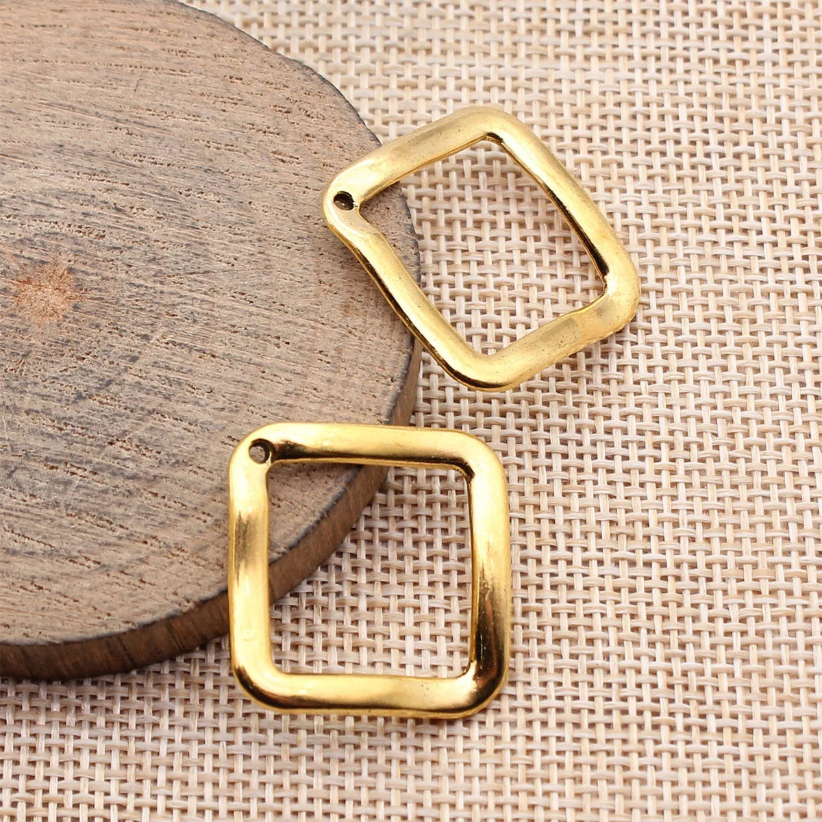 31x31mm 2.6g Multicolor Zinc Alloy Hollow Diamond Charm Pendant for DIY Earrings Necklace Making