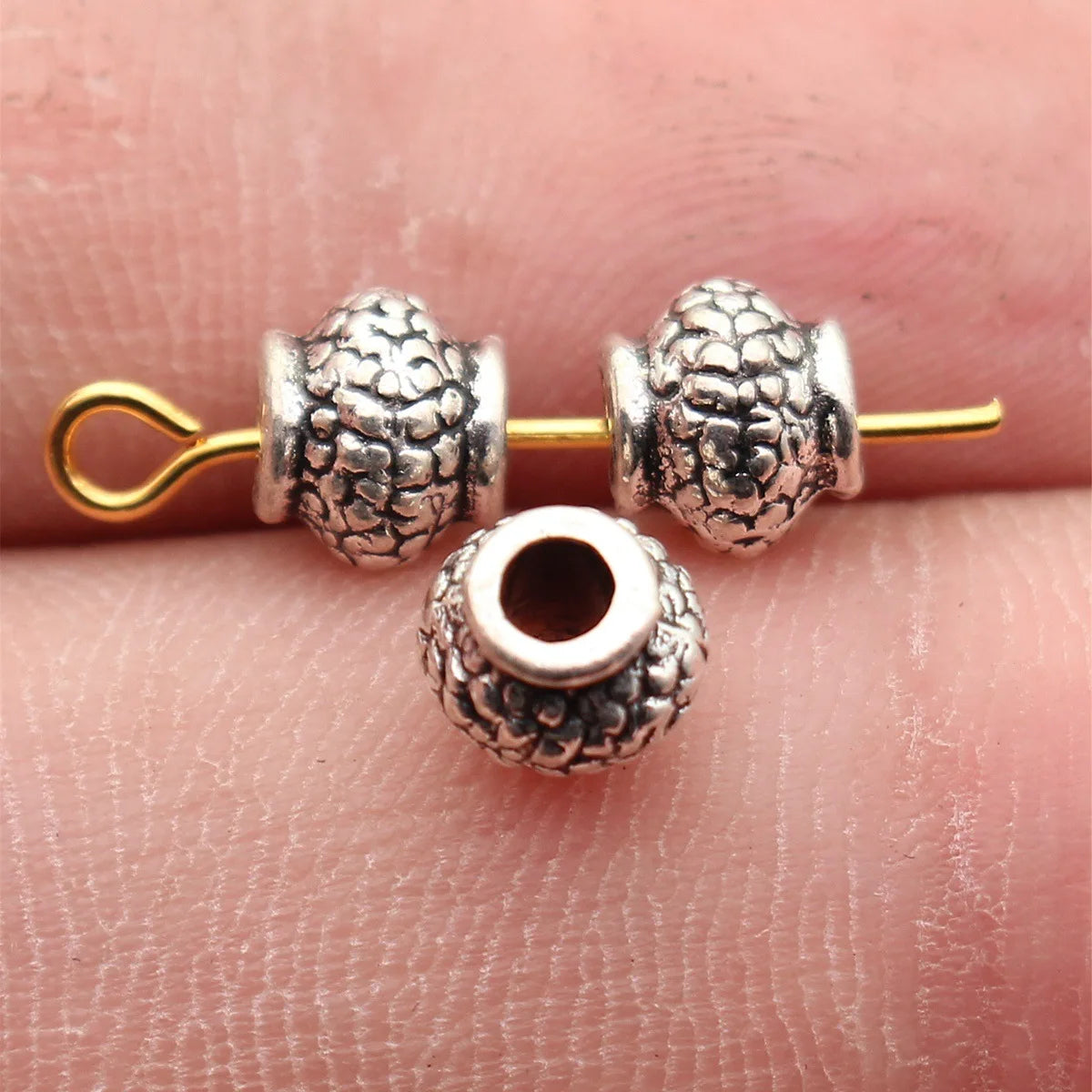 6.7x6.2x5.9mm 0.58g Antique Silver Zinc Alloy Irregular Texture Spacer Beads Loose Metal Beads for DIY Bracelet Making