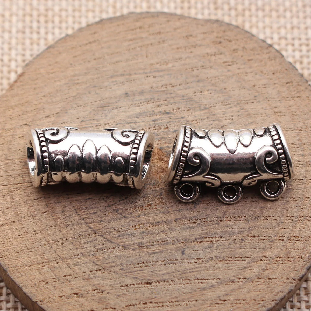 22x14x10mm 5.3g Antique Silver Zinc Alloy Vine Texture Three-Way Pendant Bail Connector for DIY Necklaces