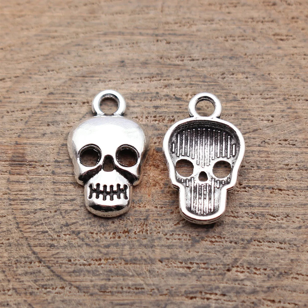 16x9.8mm 0.52g Antique Silver Zinc Alloy Skull Head Charm Pendant for DIY Gothic Necklace Making