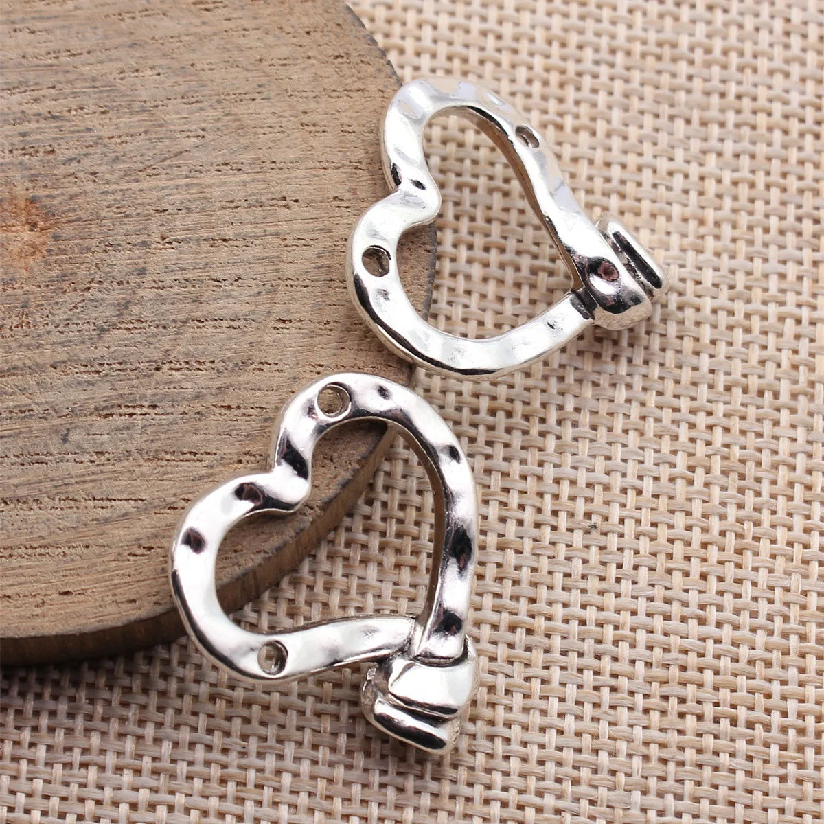 27x26mm 5g Multicolor Zinc Alloy Hammered Nail Heart Connector Charm for DIY Bracelet Earrings