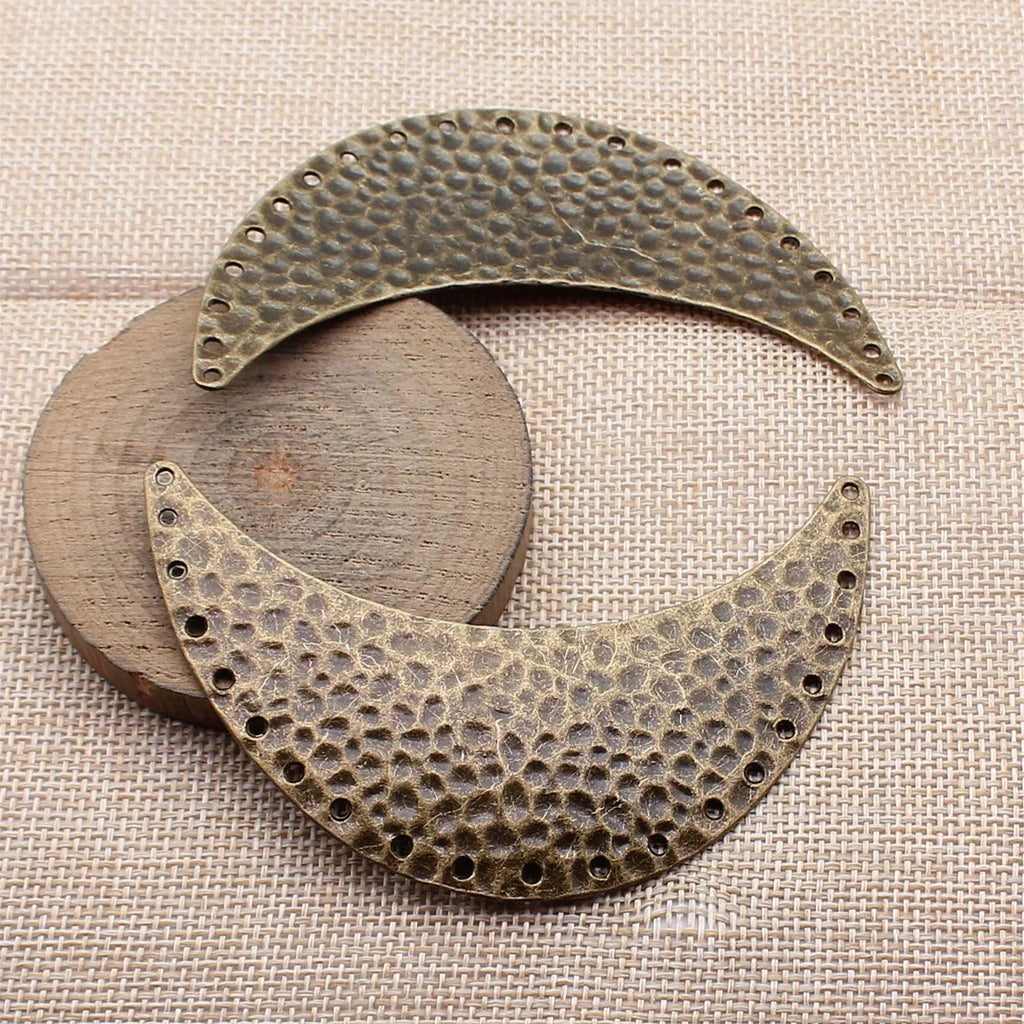 93x34mm 14.5g Antique Bronze Zinc Alloy Hammered Crescent Necklace Connector Charm for DIY Jewelry