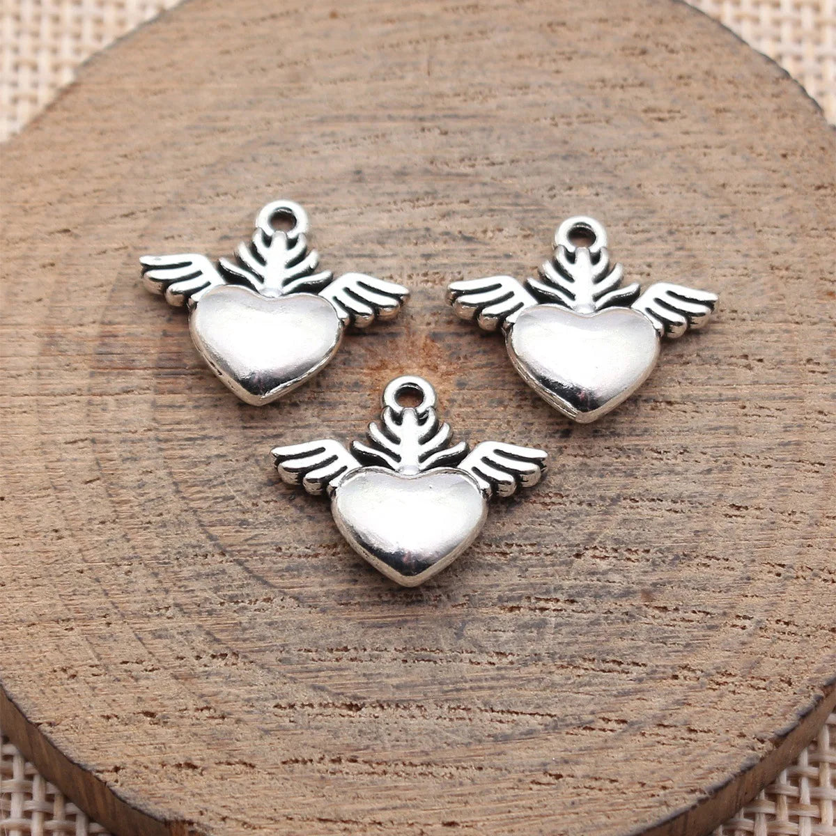 17x15mm 1.6g Antique Silver Zinc Alloy Winged Heart Wing Charm Pendant for DIY Bracelet Necklace Jewelry