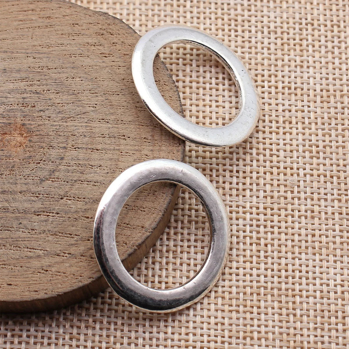 29x29mm 3.5g Antique Silver Zinc Alloy Round Ring Connector Charm for DIY Bracelet Necklace Jewelry Making