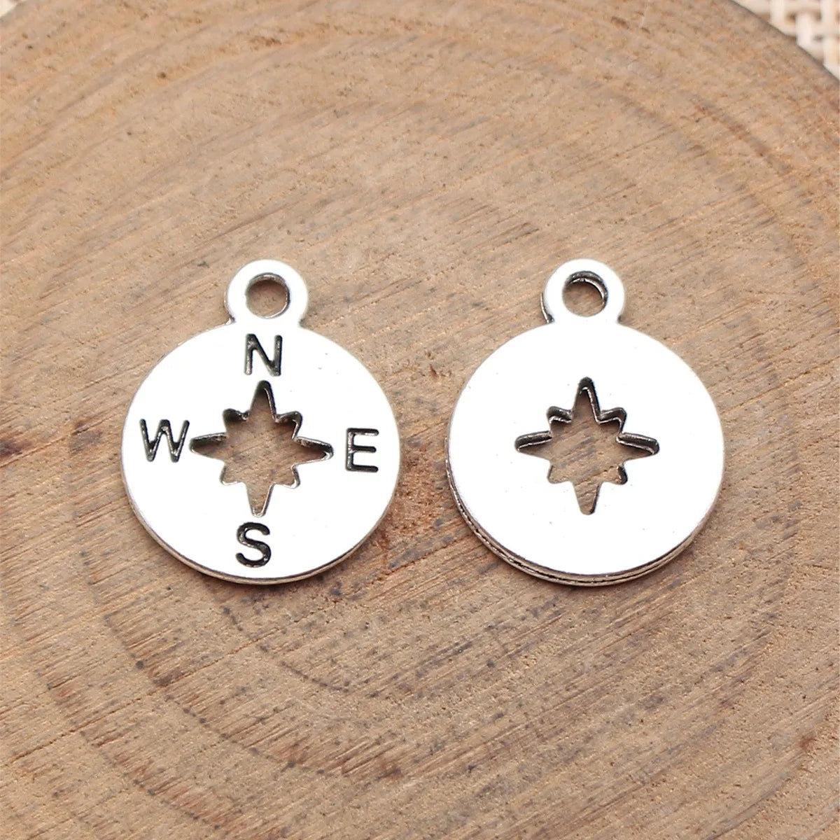 17x14mm 1.1g Antique Silver Zinc Alloy Hollow Compass Charm Pendant for DIY Travel Jewelry Making