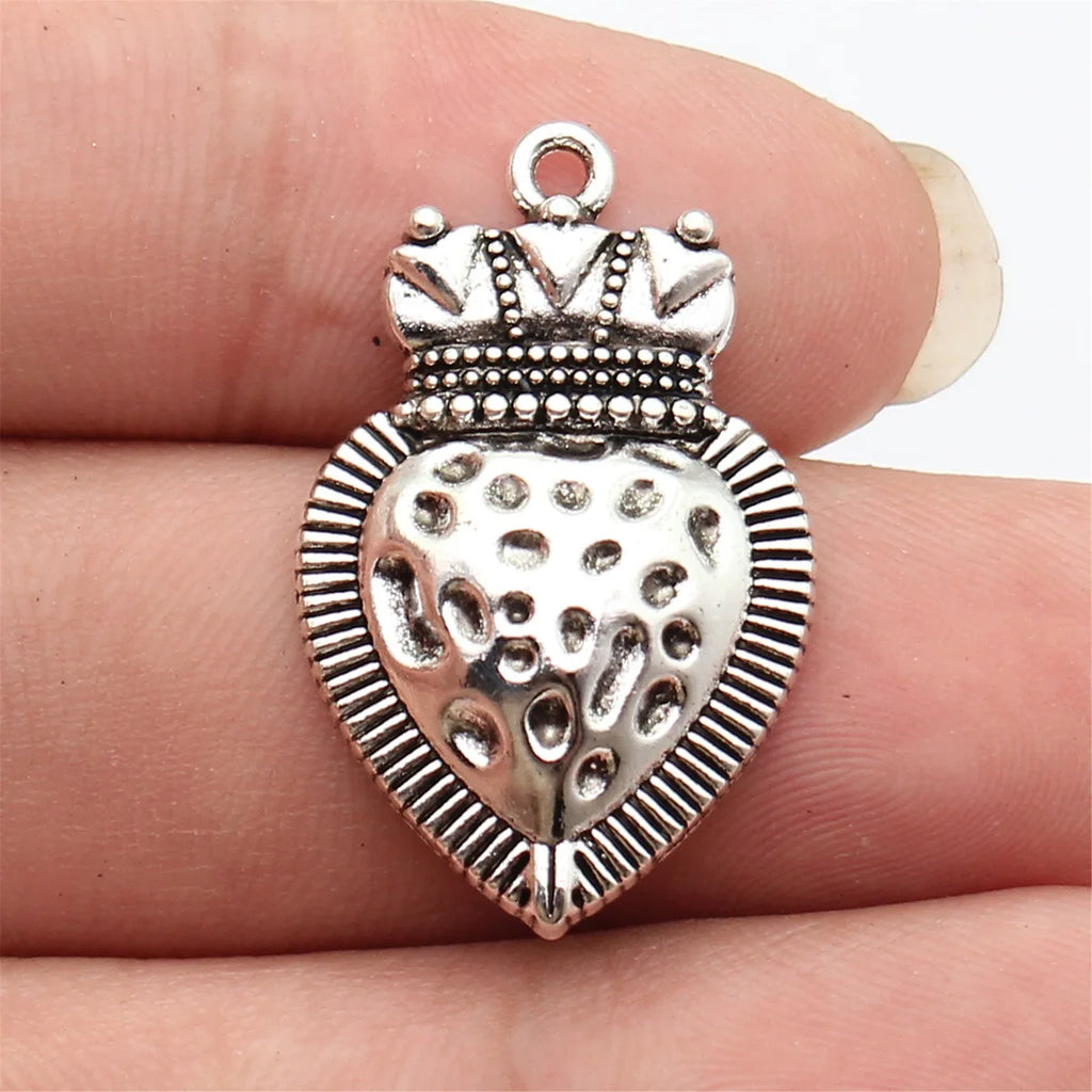 31x20mm 2.4g Antique Silver Zinc Alloy Gothic Heart Charm Pendant for DIY Necklace Bracelet Making