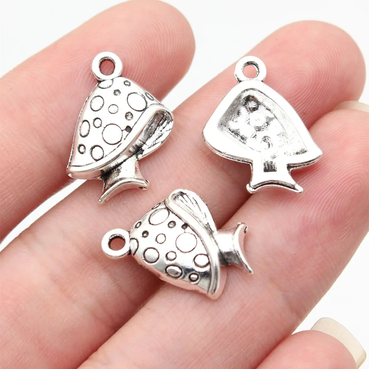 19x15mm 1.45g Antique Silver Zinc Alloy Mushroom Charm Pendant for Necklace Bracelet Making