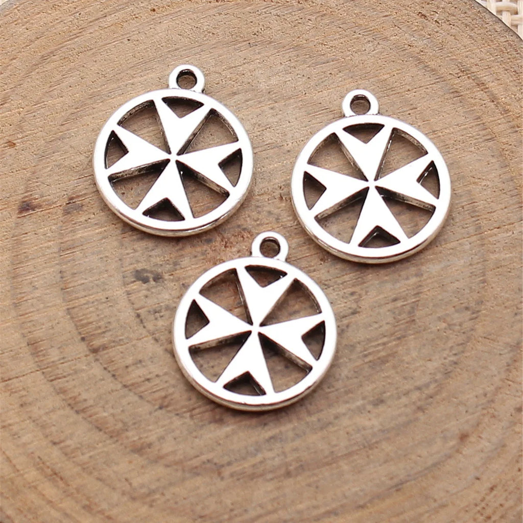 16x14mm 1.1g Antique Silver Zinc Alloy Malta Cross Charm Pendant for DIY Necklace Bracelet Jewelry