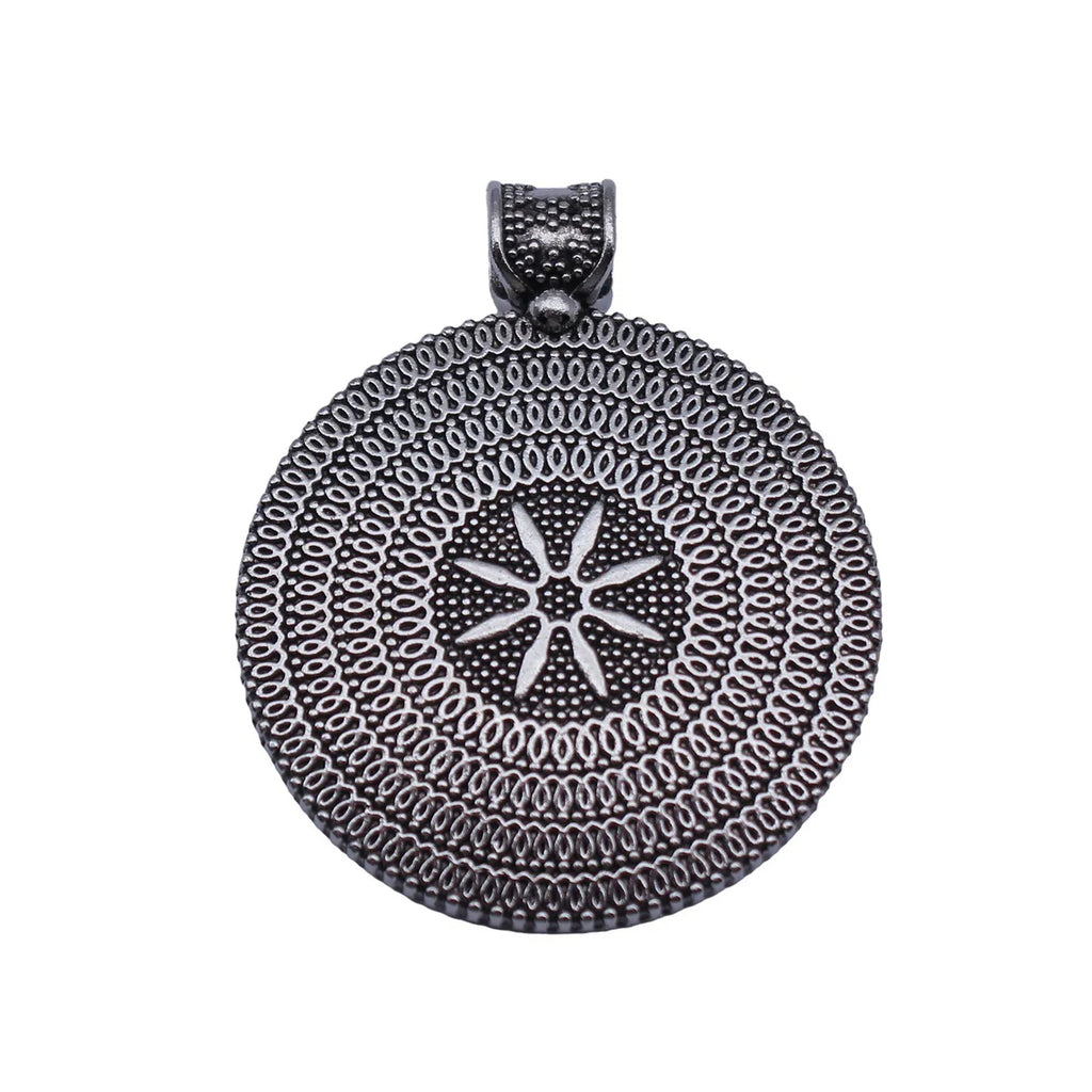 44x36mm 8.7g Oxidized Silver Tone Zinc Alloy Floral Round Disc Charm Pendant for DIY Necklace