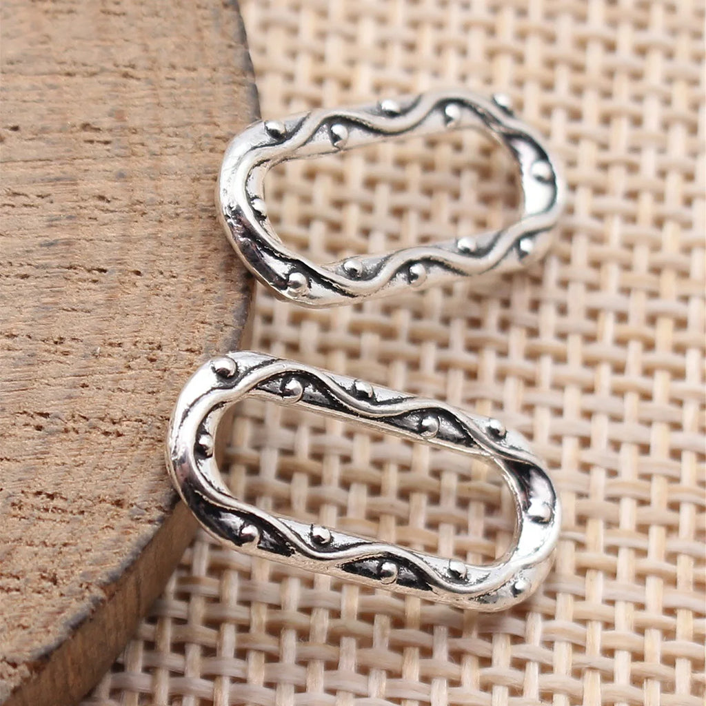 21x8.9mm 0.84g Antique Silver Zinc Alloy Wavy Texture Oval Ring Connector Charm for DIY Jewelry Making
