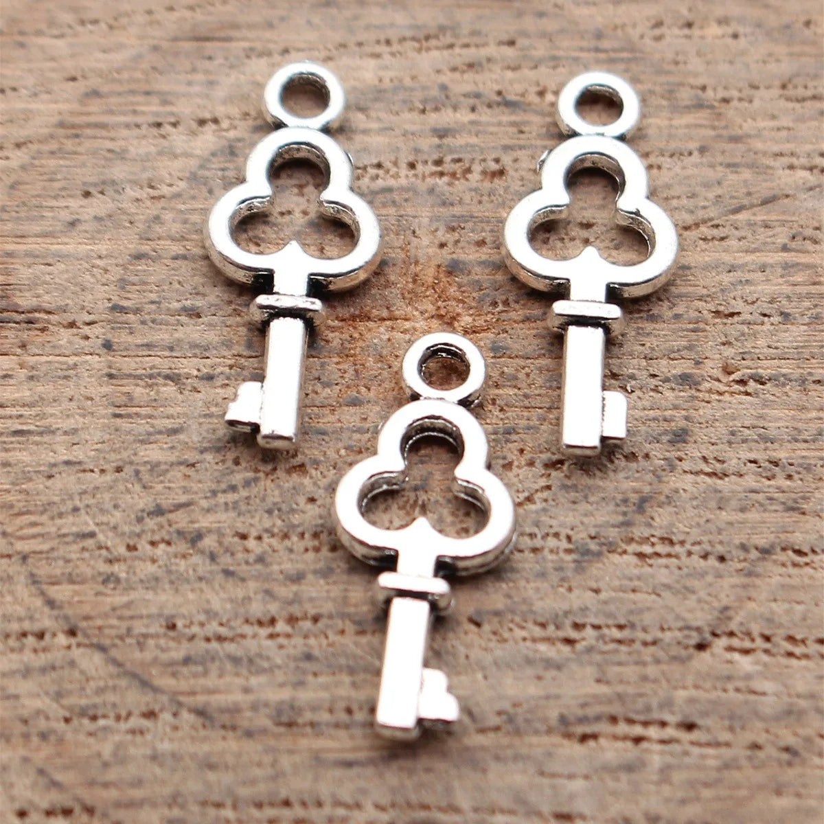 16x6.6mm 0.24g Multicolor Zinc Alloy Small Key Charm Pendant for DIY Bracelet Necklace Jewelry Making