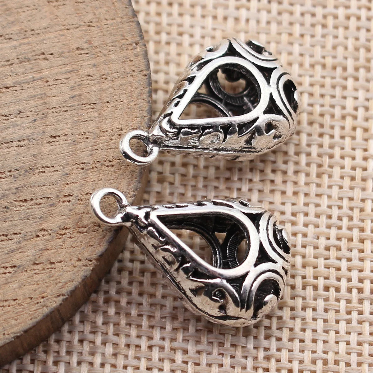 25x14x9.6mm 2.7g Antique Silver Zinc Alloy 3D Hollow Floral Teardrop Earring Charms for DIY Jewelry Making