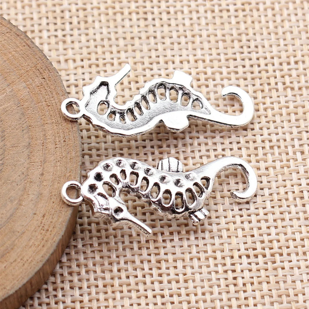 35x14mm 1.9g Antique Silver Zinc Alloy Seahorse Charm Pendant for DIY Ocean Theme Jewelry Making