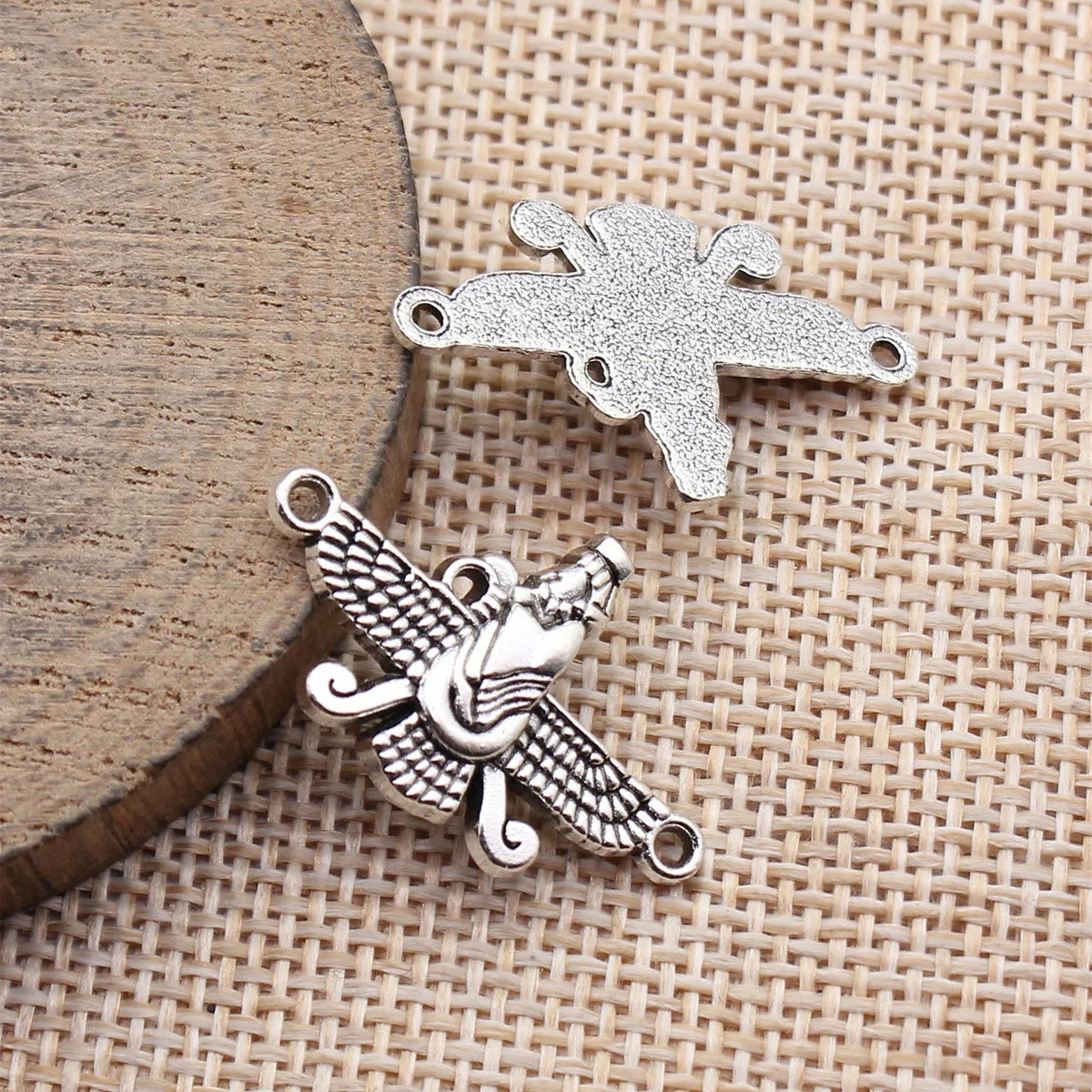 28x17mm 2.2g Multicolor Zinc Alloy Faravahar Connector Charm for Bracelet Necklace Jewelry Making
