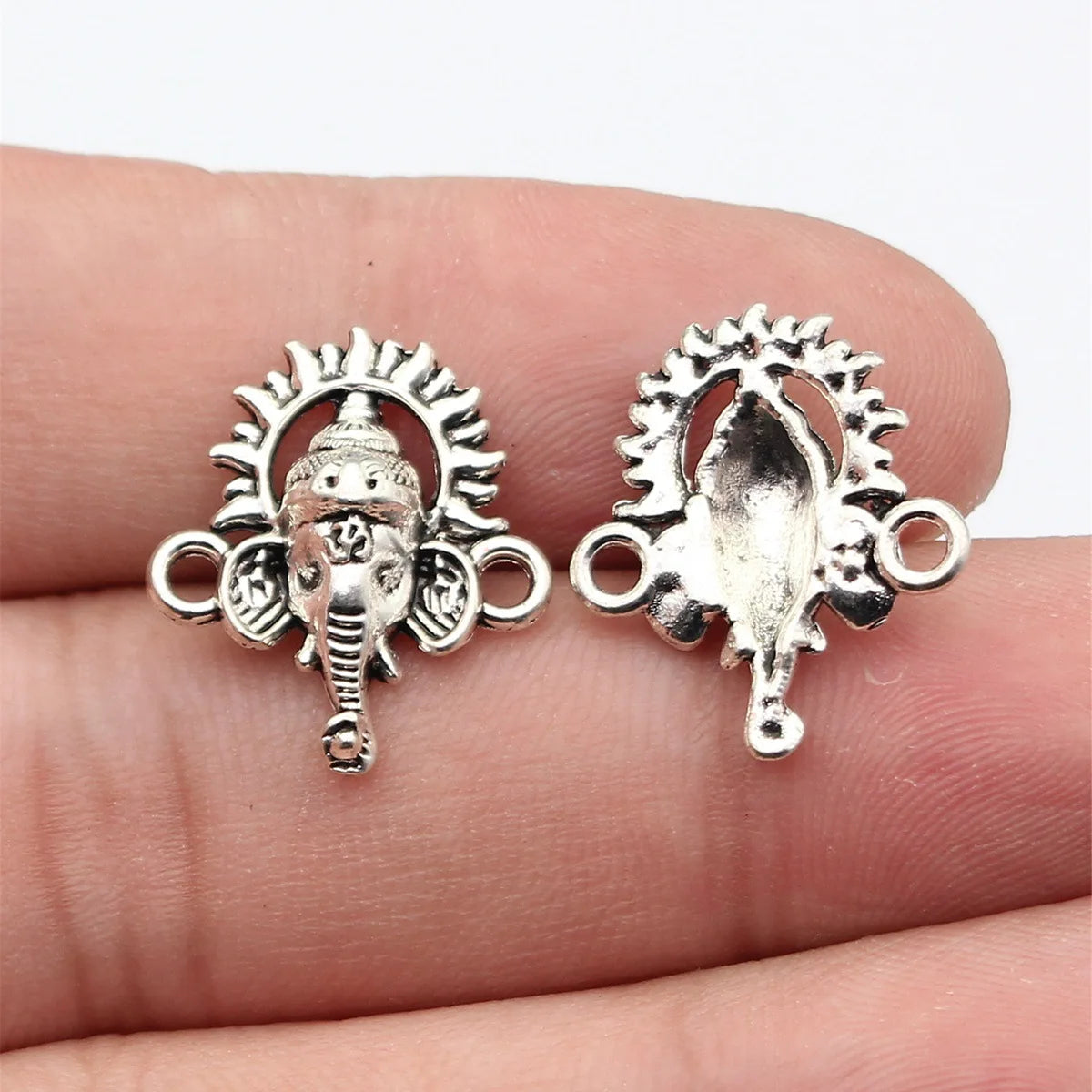20x17mm 1.3g Antique Silver Zinc Alloy Ganesha Elephant Head God Connector Charm for DIY Jewelry