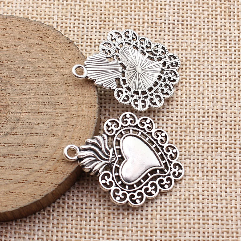 37x28mm 3.6g Multicolor Zinc Alloy Gothic Heart Charm Pendant for DIY Necklace Bracelet Making