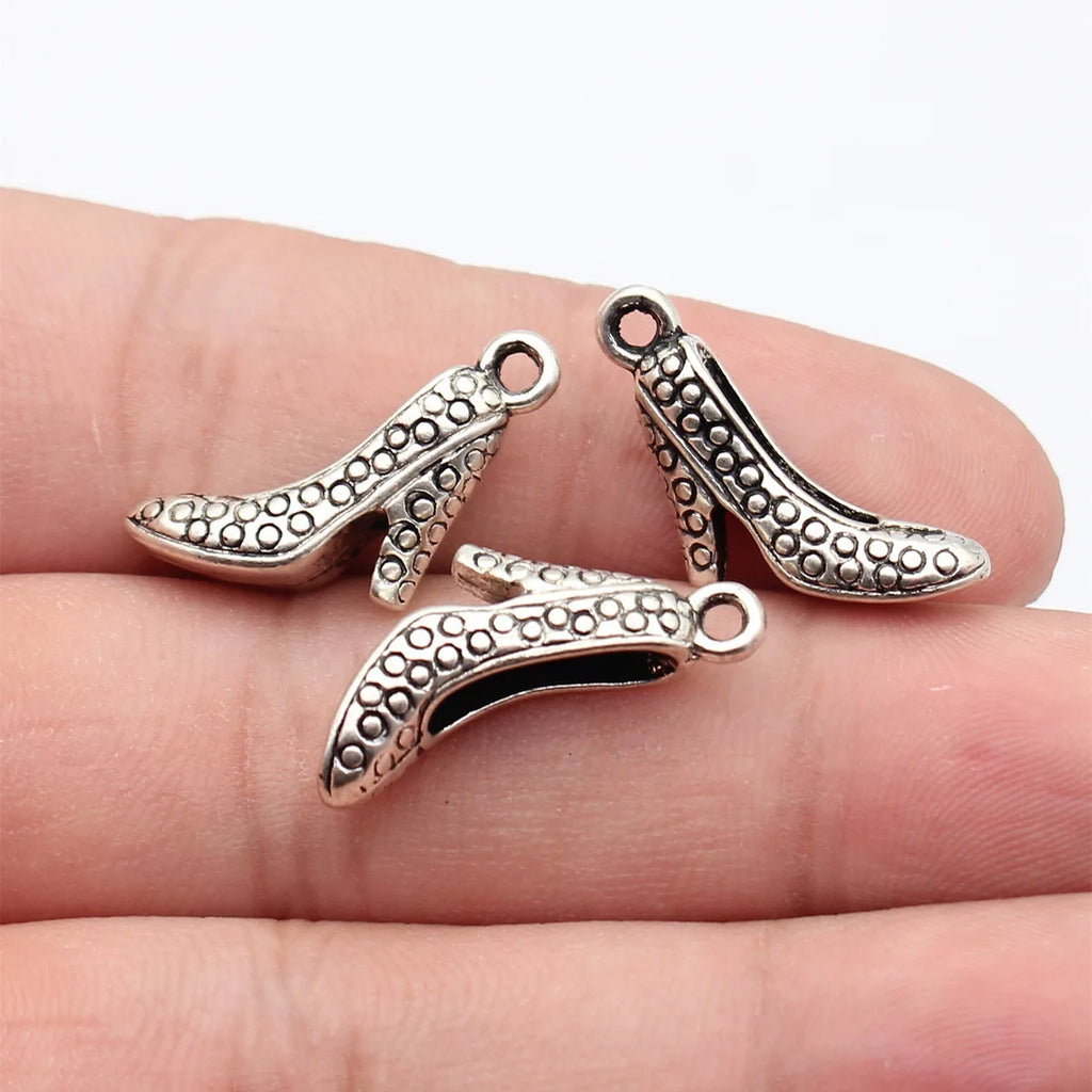 20x18x7.1mm 2.8g Antique Silver Zinc Alloy 3D High Heel Shoe Charm Pendant for DIY Jewelry Making