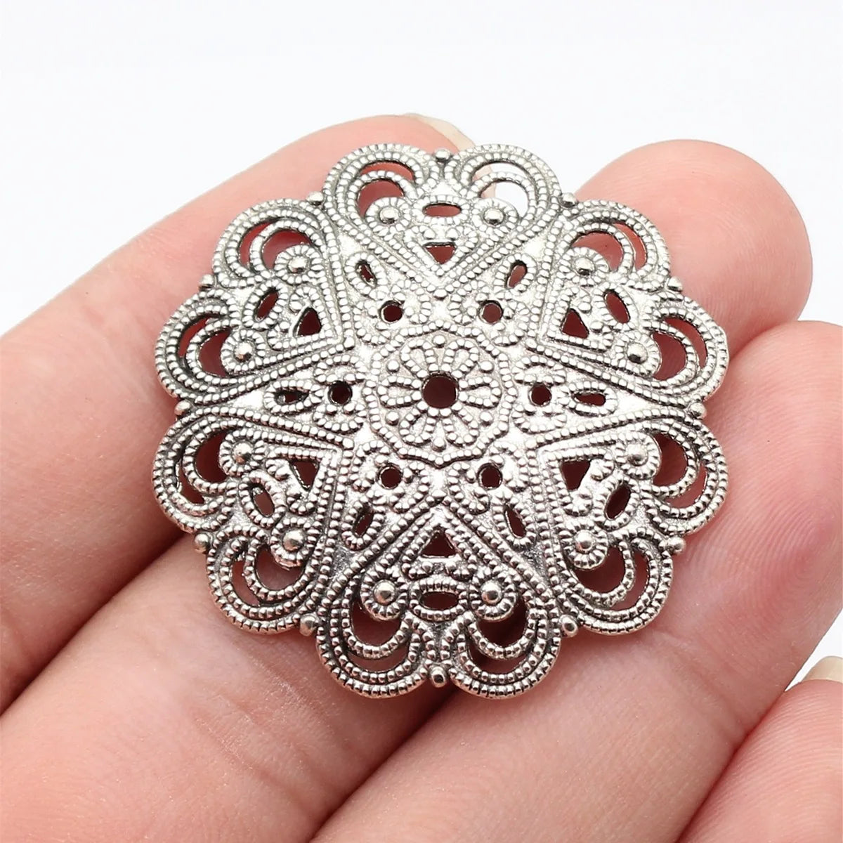 41x41mm 6.2g Antique Silver Zinc Alloy Heart Texture Bead Cap Flower Spacer for DIY Jewelry Making