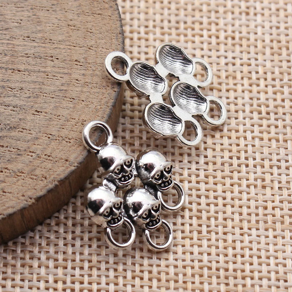 23x17mm 1.6g Antique Silver Zinc Alloy Skull Connector Charm for DIY Bracelet Jewelry Making