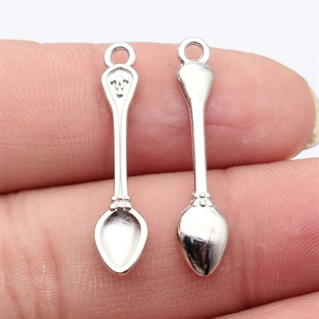 31x6.9mm 0.9g White K Color Zinc Alloy Spoon charm pendant for DIY necklace bracelet jewelry making