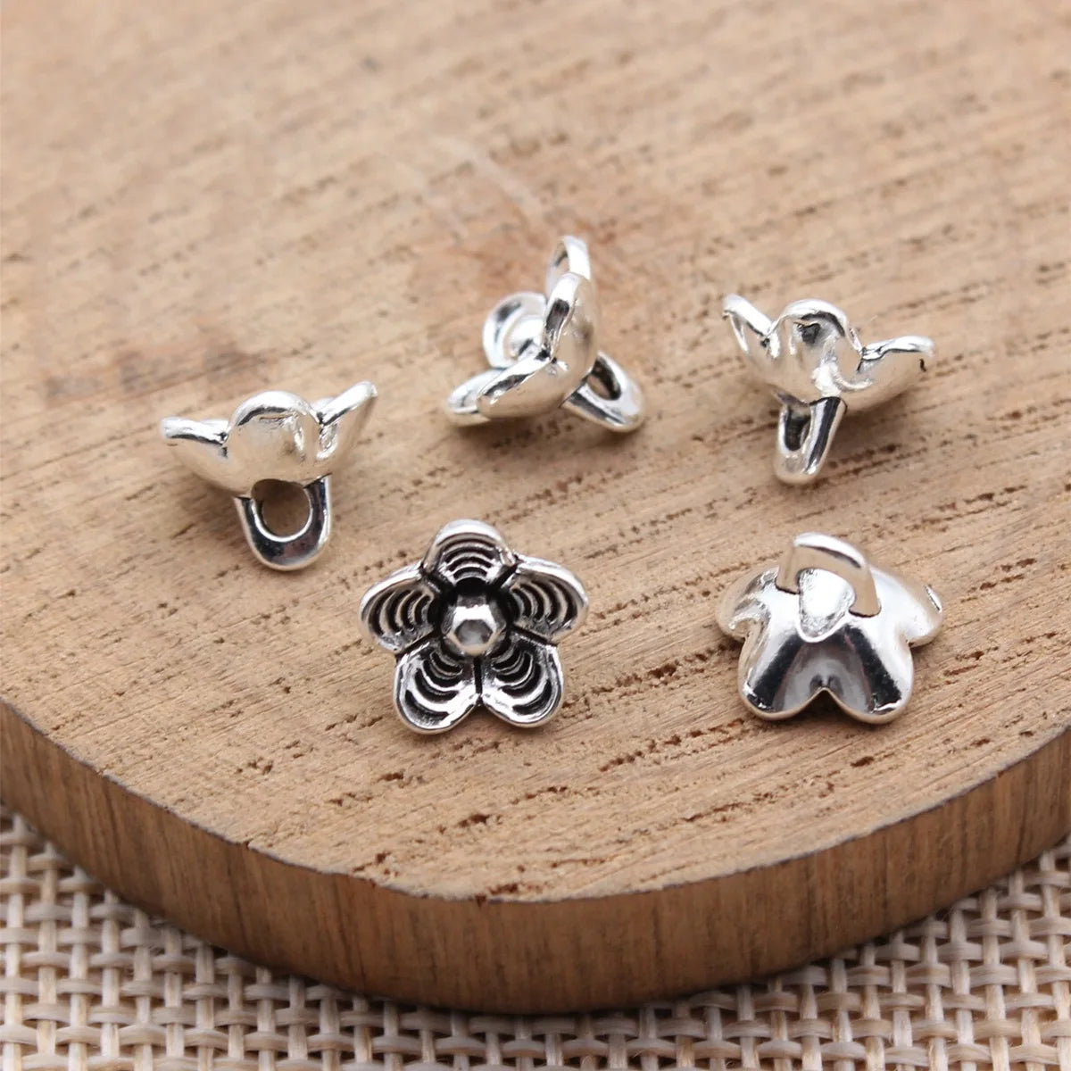 9.6x9.6x7.2mm 0.66g Antique Silver Zinc Alloy Flower Charm Pendant for DIY Necklace Bracelet Making