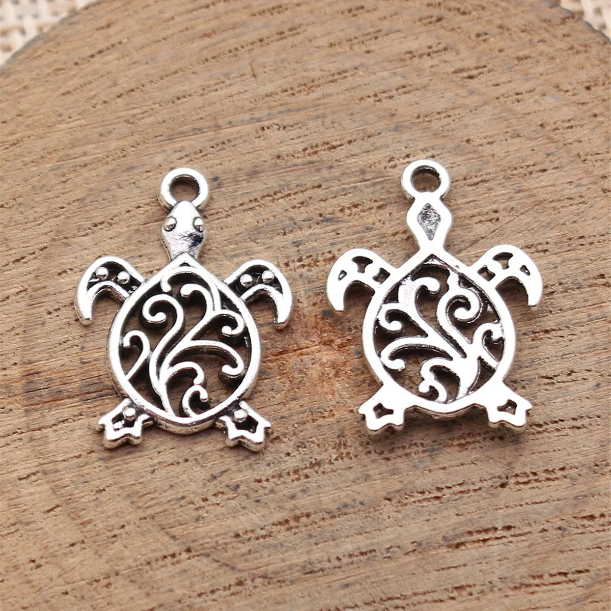 21x15mm 0.95g Multicolor Zinc Alloy Sea Turtle Charm Pendant for DIY Necklace and Bracelet Making