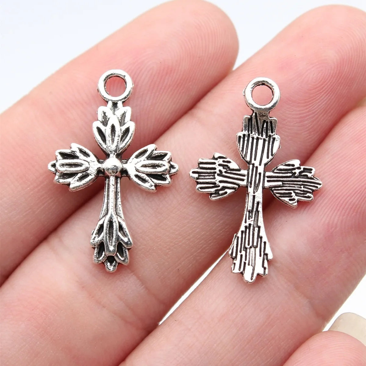 26x17mm 1.2g Antique Silver Zinc Alloy Cross Charm Pendant for DIY Necklace Bracelet Jewelry Making