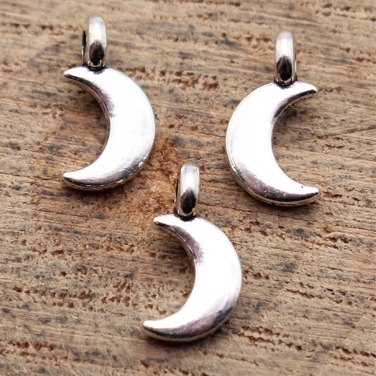 10x5.6mm 0.27g Antique Silver Zinc Alloy Moon Charm Pendant for DIY Necklace Earring Bracelet Making