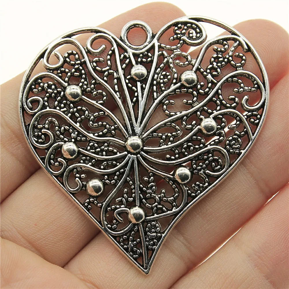 52x52mm 10.9g Antique Silver Zinc Alloy Openwork Heart Hollow Charm Pendant for DIY Necklace Earrings Jewelry