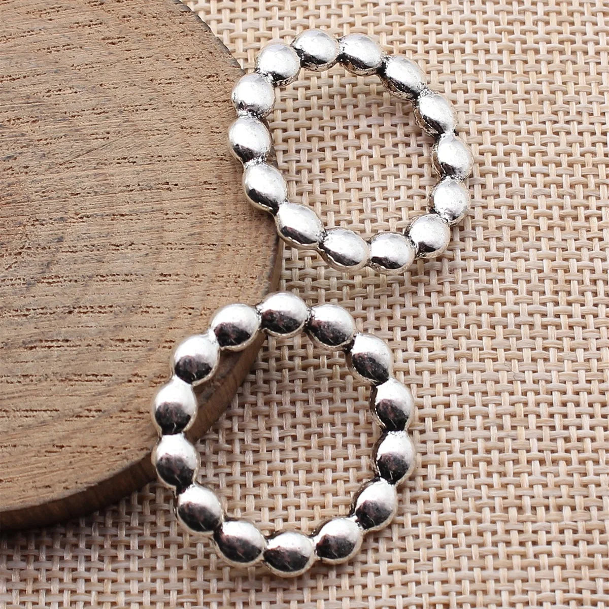 29x29mm 5.1g Antique Silver Zinc Alloy Beaded Round Ring Connector Charm for DIY Necklace Bracelet Making