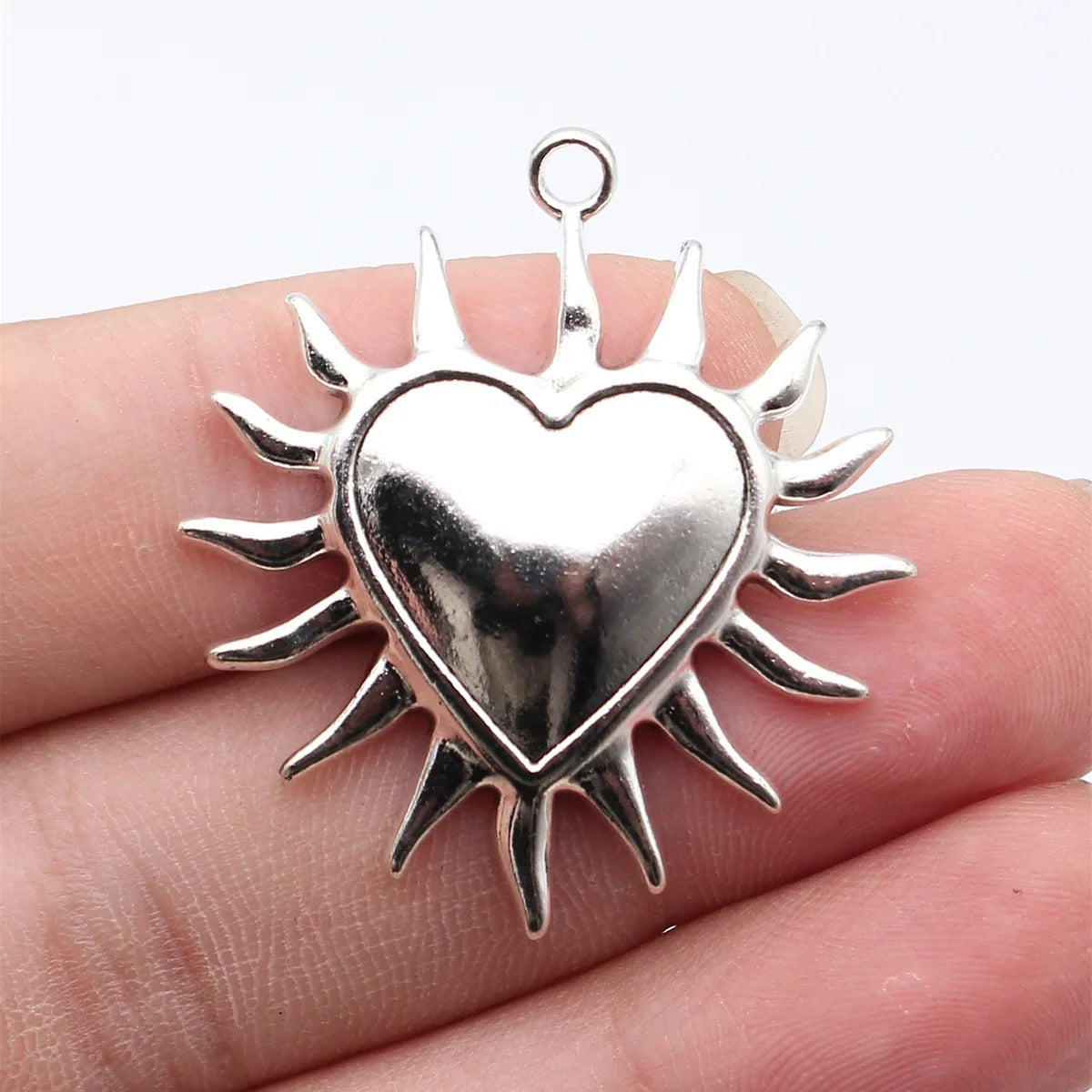 40x37mm 7.7g Antique Silver Zinc Alloy Barbed Heart Charm Pendant for DIY Necklace Bracelet Making