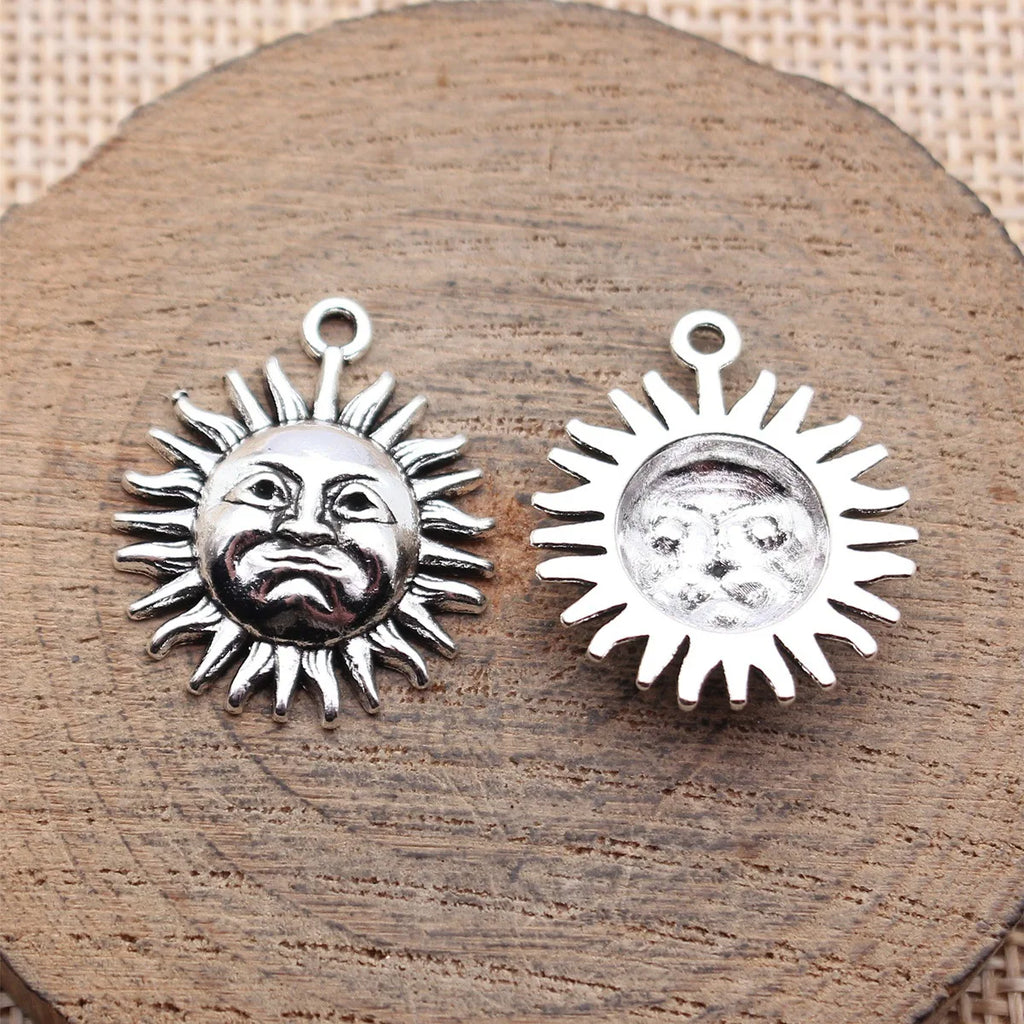 23x19mm 1.9g Antique silver zinc alloy Face Sun charm pendant for necklace bracelet making